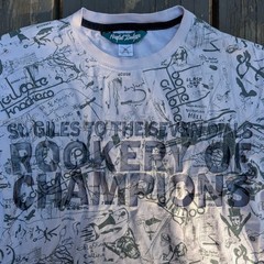 Vintage Artful Dodger Y2K All Over Print T-Shirt Rookery Pima Cotton Men’s L