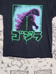 Port & Company Godzilla Japanese Text Graphic T-Shirt Men’s Large Black Cotton