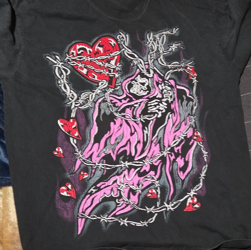 Warren Lotas Valentines Day Shirt. Hand Drawn Designs Screen Peinted. Size XL