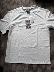England Official Football Merchandise T-shirt Medium