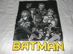 DC COMICS BATMAN VS THE VILLAINS MENS WHITE T-SHIRT SIZE LARGE NWT TWO-FACE