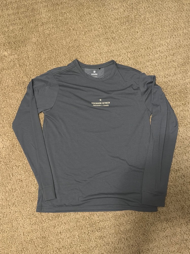 Roark Mathis Run Amok DriRelease L/S Shirt Men’s Medium Grey Active Gym