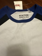 NWT Men’s T-shirt Kenneth Cole Reaction, Size Small