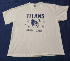 Titans Holiday Classic Shirt Mens Size XL White Year Event Basketball Tournament