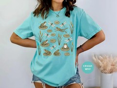 Frogs Lily Pad Comfort Tee Cottagecore Pond Nature Lover Cozy Soft