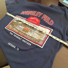 ANVIL Mens Wrigley Field T-Shirt Vintage Style Sportswear Americana Size Large