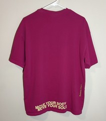 Nike World Tour Graphic Pink T-Shirt Size L