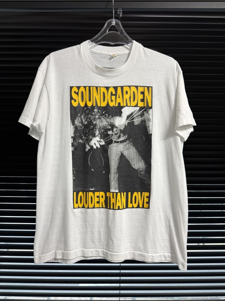 Vintage 90s Soundgarden “Louder Than Love” White Unisex T shirt S-5XL WA4100