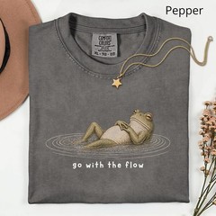 Funny Frog Animal Lover Comfort Tee Gift