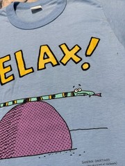 Vintage 1980s – Relax!” Shoebox Greeting by Hallmark USA T-Shirt Small/Medium