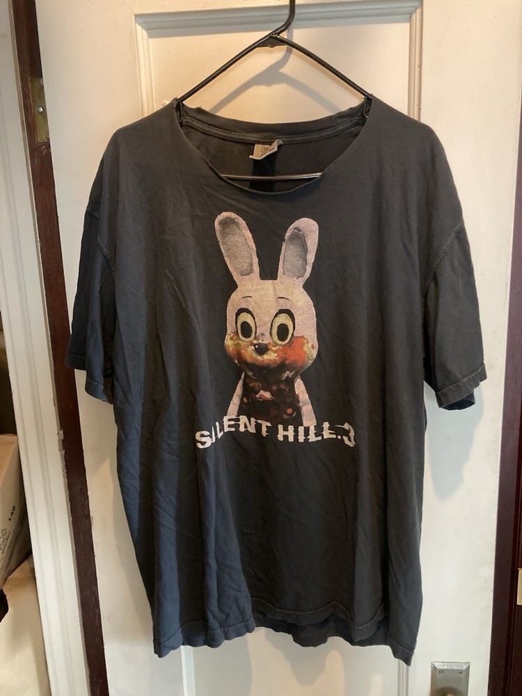 Silent Hill 3 Shirt XL Espionage.vr Robbie The Rabbit Konami