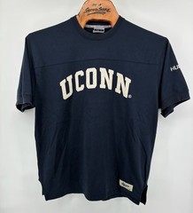 VNTG Y2K UConn Huskies T-Shirt 2XL Colosseum Atheltics Embroidered Logo College