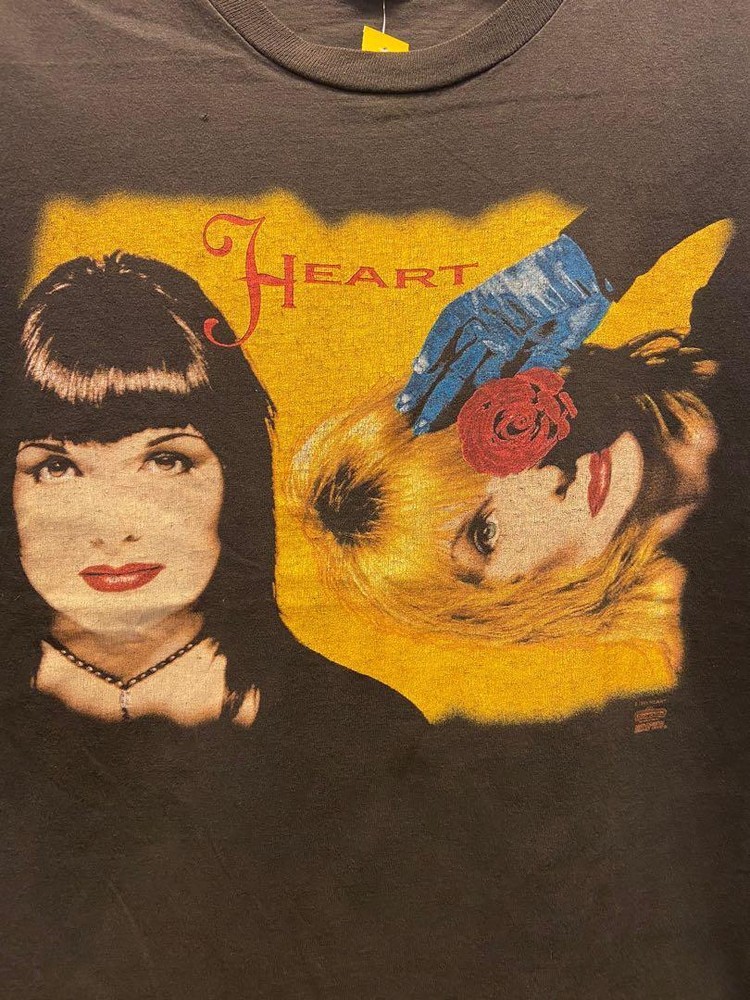 Vintage Heart band Short Sleeve Cotton All size shirt Black Unisex NG1868