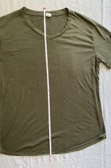 Lot of 2 Mens Size Small Various Brands Long Sleeve Black and Short Sleeve Green