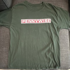 Pennywise Band Graphic T-shirt Green Men’s Short Sleeve Crew Neck Size Regular