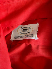 Vintage mens 70’s EUROCHIC RED BEAGLE COLLAR SEAMED POLY/COTTON SHIRT 38″