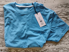 Kenneth Cole Performance Active Short Sleeve TShirt Medium MINT FREE SHIPPING