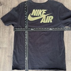 2018 Nike Air Jordan “Gold Toe” Graphic Tee Medium
