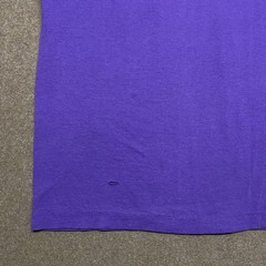 SEE PHOTOS – VTG 80s Fruit of the Loom Pocket Shirt Large Purple Single Stitch