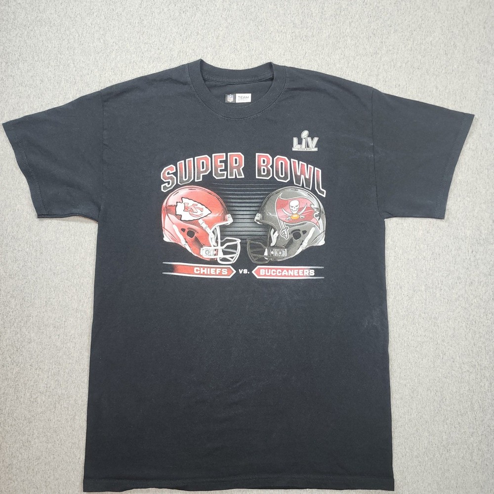 NFL Team Apparel Super Bowl LV T-Shirt Mens Medium Black Good Chiefs Buccaneers