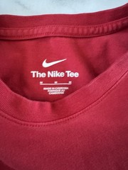 Men’s Nike T Shirt Red Size Medium Cool Graphic Design