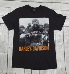 Harley Davidson Museum Milwaukee WI Size Medium (210)