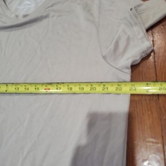 Tommy Bahama Shirt Mens Large Beige Solid Tagless Crewneck Soft Tee Casual