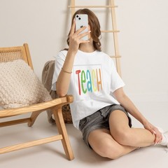 Teacher Teach Them To Be Kind Inspirational T-Shirt
