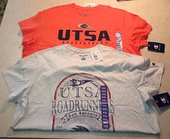 UTSA “ROADRUNNERS” – Men’s TWO (2) XXL T-Shirts by Champion – NEW w/Tags ⚾🏈