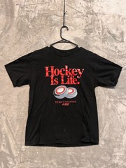 Vintage Hockey Is Life Graphic T-Shirt Youth XL Black