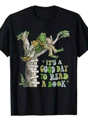 Men’s “It’s A Good Day to Read a Book” Retro Frog & Toad Graphic T-Shirt – 100%