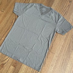 True Classic Premium Quality * V NECK * Tee T Shirt Mens MILITARY BEIGE MEDIUM M