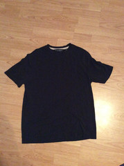 Preowned &excellent Crazy Horse (Liz Claiborne) ribbed Black Mens Small t-shirt