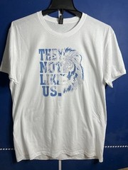Lion Graphic White T-Shirt, XL – “THEY NOT LIKE US”, everyday casual streetwear.
