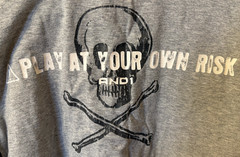 Vintage AND 1 Skull “Play At Your Own Risk” double sided gray T-Shirt Men Size L