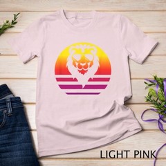 Lion Retro Style Vintage T-Shirt Unisex T-shirt