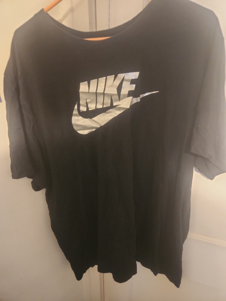 Nike Tee T-Shirt Men’s Red, Size 3X Large, Sportswear Street Swoosh