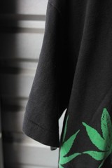 Vintage 90s tri-color pot leaf Mosquito Head Mens BLK T-Shirt