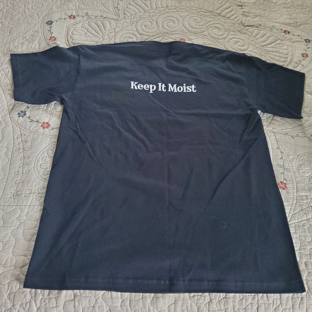 Keep It Moist GILDAN 100% Cotton T-shirt M
