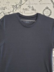 Under Armour HeatGear Men’s T-Shirt MD/M Black Short Sleeve Crew Neck Athletic