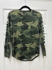 Hollister Men’s Green/Black Camo Long Sleeve Crew Neck Logo T-Shirt Size S