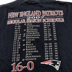 NFL Patriots 2007 Undefeated Regular Season 16-0 Mens Double-sided T Shirt XL