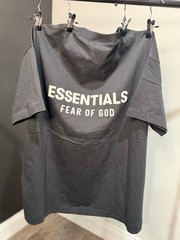 Essentials Fear of God ESSENTIALS Men’s S Black Logo Graphic Crew T-Shirt