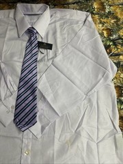 Shirt Men’s XL. Light Purple Dress Formal Shirt With Tie And Hankie.