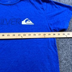 Quiksilver T-Shirt Men’s L Blue Cotton Spell-Out Logo Graphic Tee Surf Beach