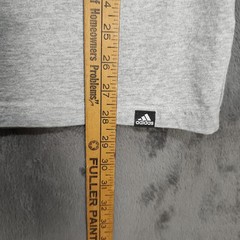 ADIDAS Shirt Adult Extra Large Gray Graphic Basketball Sports Active SS Mens