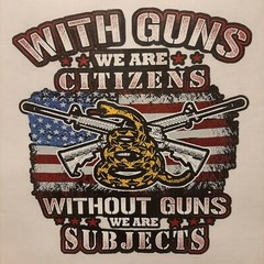 WITH GUNS WE R CITIZENS WITHOUT GUNS WE R SUBJECTS GUN RIGHTS POCKET SHIRT