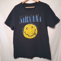 Nirvana Band Shirt L Smile Face 1990s Alternative Rock Band Graphic Faded READ