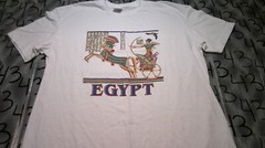 2XL Egypt Native Tourist Runs Smaller Shirt