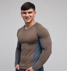 Murano Men’s Slim Fit Large Brown and Blue V Neck Pullover Shirt